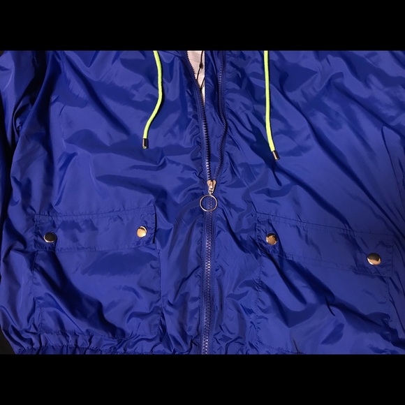 Jacket - Picture 5 of 7